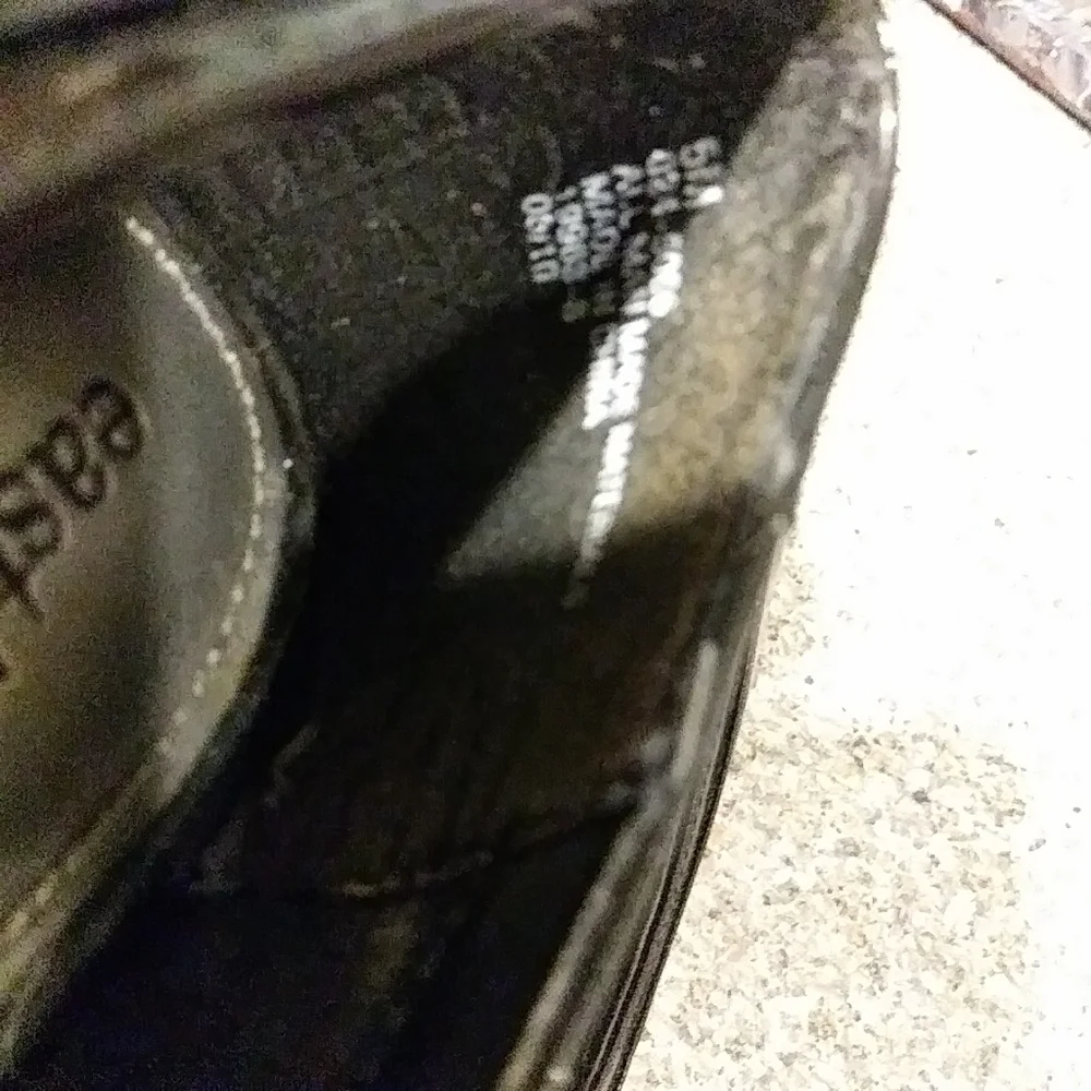 East 5th heel size 5 black